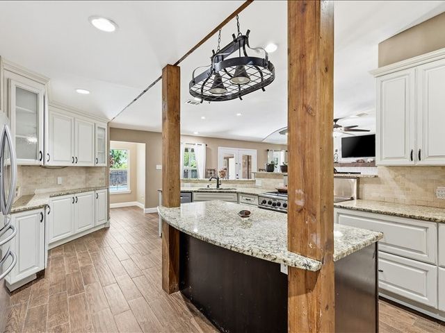 200 Timberlane Terrace, Euless, TX 76039