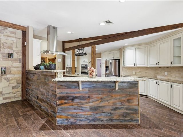 200 Timberlane Terrace, Euless, TX 76039