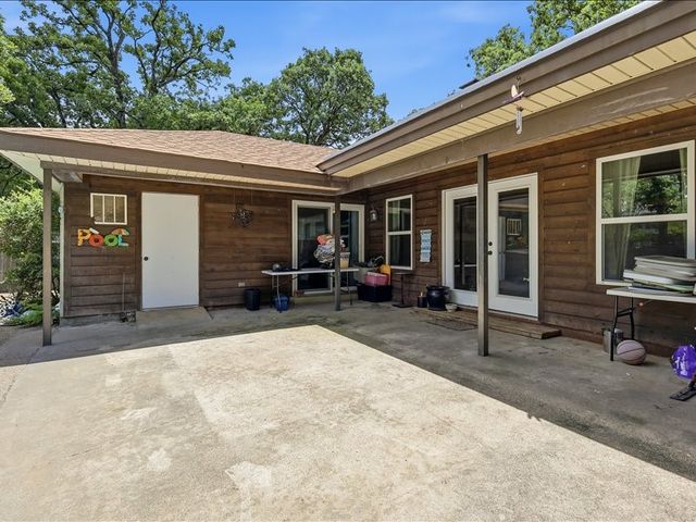 200 Timberlane Terrace, Euless, TX 76039