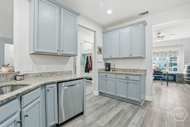 458 Sunbury Drive, Richmond Hill, GA 31324