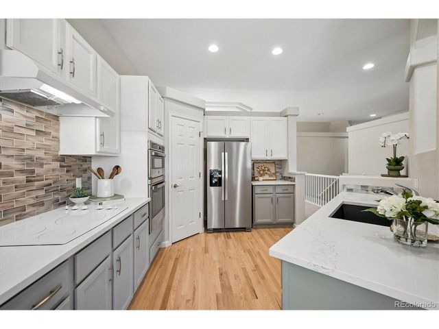 15896 Double Eagle Dr, Morrison, CO 80465