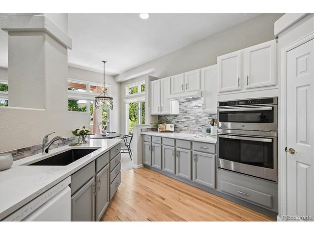 15896 Double Eagle Dr, Morrison, CO 80465