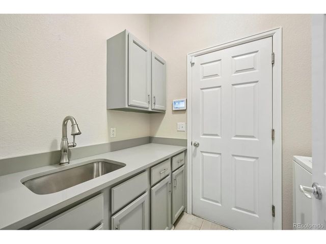 15896 Double Eagle Dr, Morrison, CO 80465