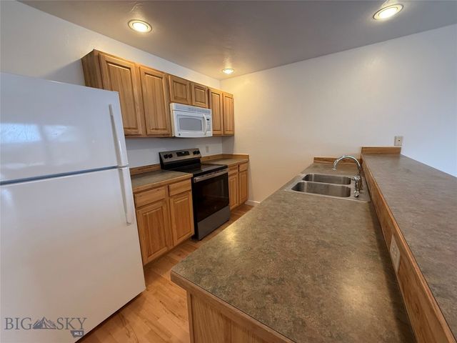 867 Longbow Lane, Bozeman, MT 59718