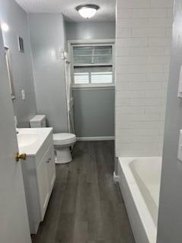 508 S Vine Street, Marshfield, MO 65706