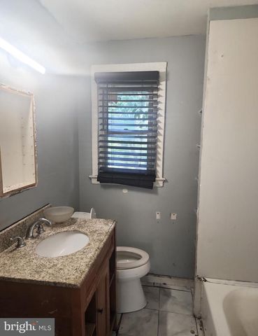 4318 POLK ST NE, Washington, DC 20019