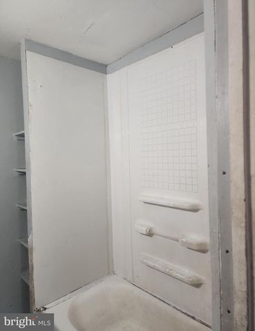 4318 POLK ST NE, Washington, DC 20019