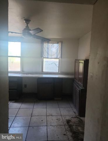 4318 POLK ST NE, Washington, DC 20019