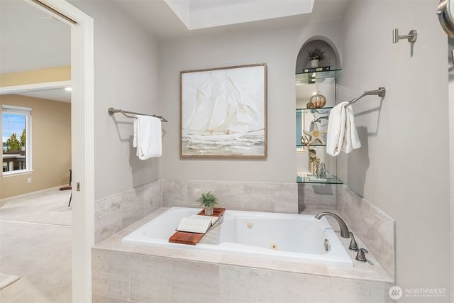 143 8th Avenue, Kirkland, WA 98033