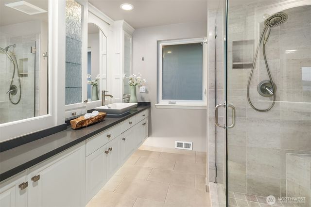 143 8th Avenue, Kirkland, WA 98033