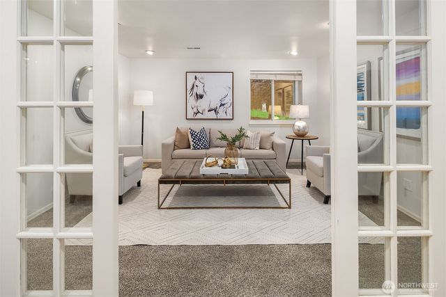 143 8th Avenue, Kirkland, WA 98033