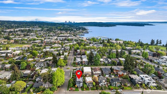 143 8th Avenue, Kirkland, WA 98033