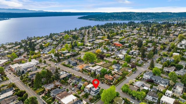 143 8th Avenue, Kirkland, WA 98033