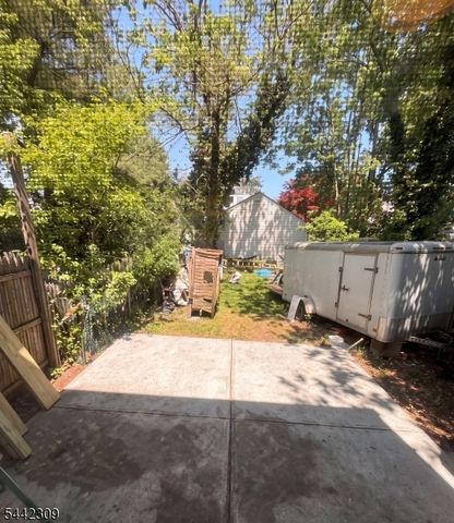 40 Moffett St, Woodbridge Twp., NJ 08863