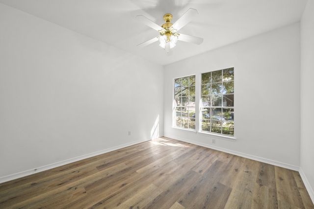 1119 Summer Brook Court, Sugar Land, TX 77479