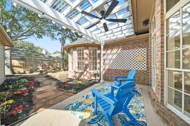 1119 Summer Brook Court, Sugar Land, TX 77479