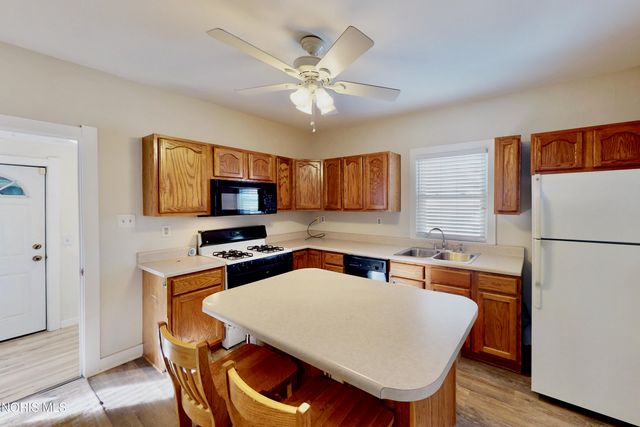 353 Milford Street, Toledo, OH 43605
