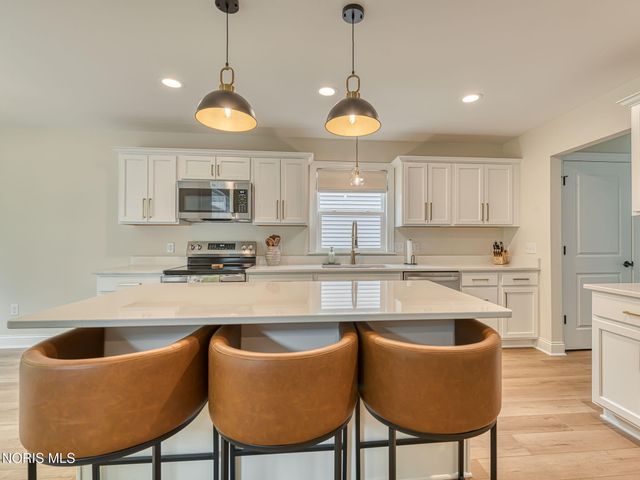 2015 Oakside Road, Toledo, OH 43615