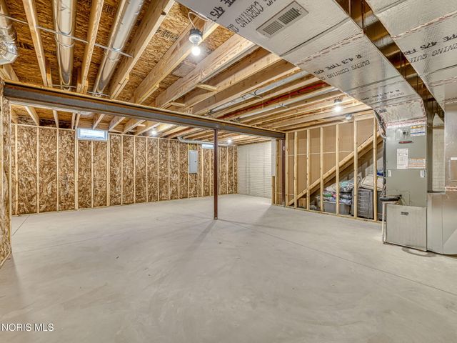 2015 Oakside Road, Toledo, OH 43615