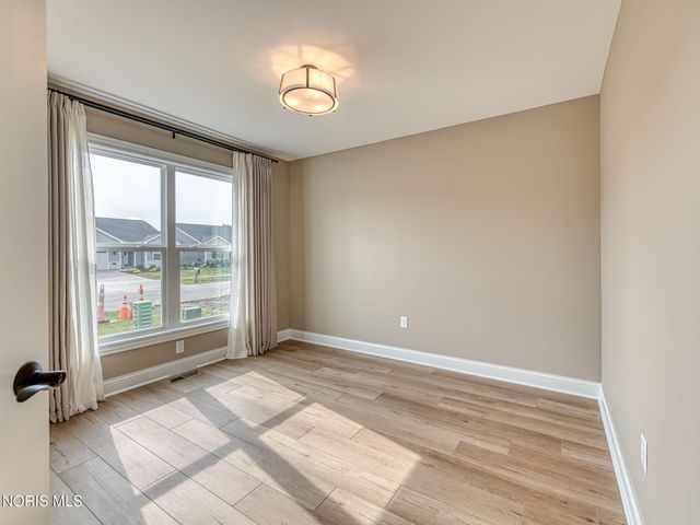 2015 Oakside Road, Toledo, OH 43615