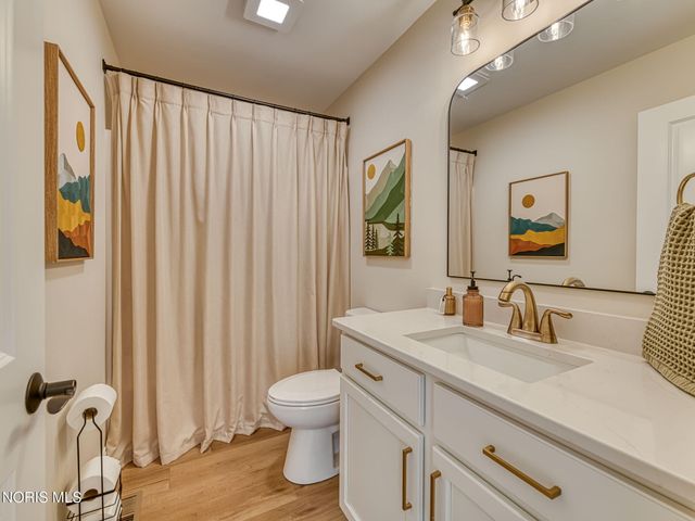 2015 Oakside Road, Toledo, OH 43615