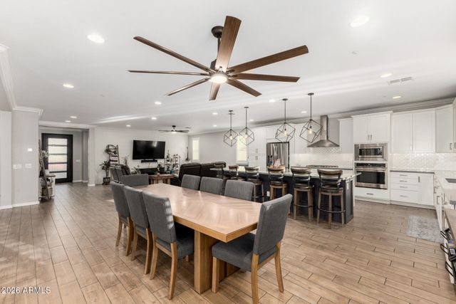 1682 S HENRY Lane, Gilbert, AZ 85295