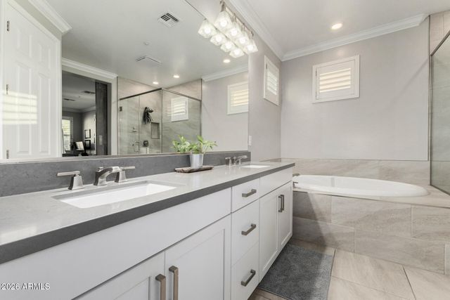 1682 S HENRY Lane, Gilbert, AZ 85295