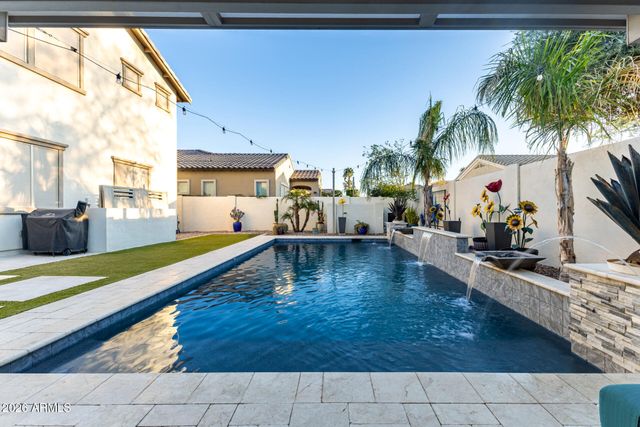 1682 S HENRY Lane, Gilbert, AZ 85295