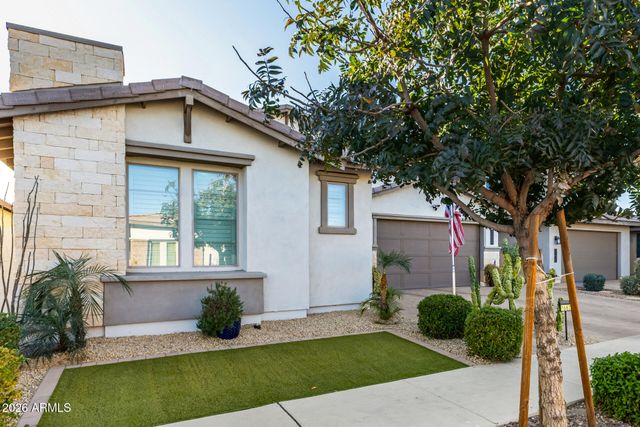 1682 S HENRY Lane, Gilbert, AZ 85295