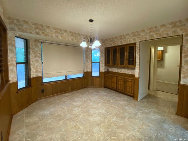 15711 Eagle Cliff, San Antonio, TX 78232