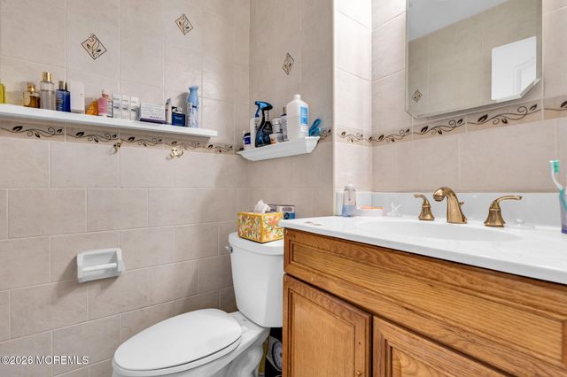 66A Ivy Court 1001, Lakewood, NJ 08701