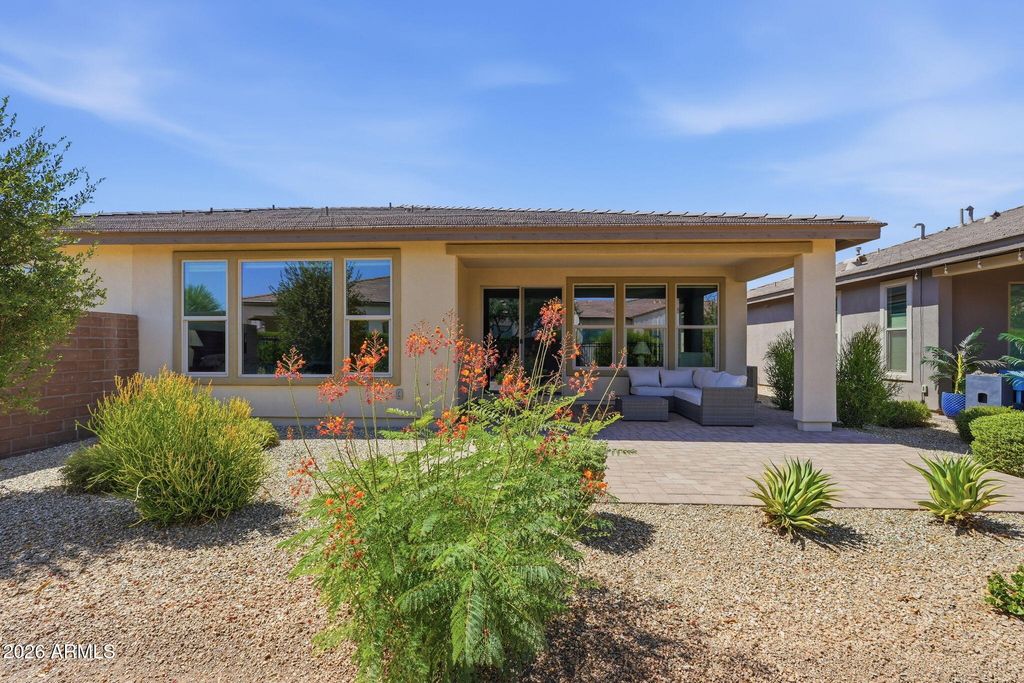 484 E CITRUS HOLLOW Way, Queen Creek, AZ 85140 — photo 2
