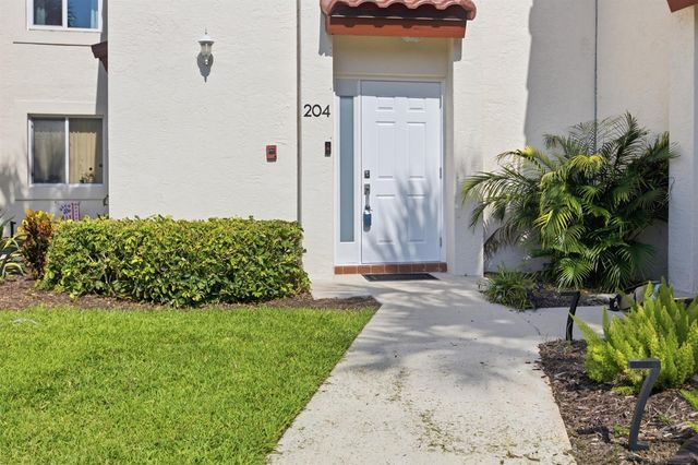 460 NW 67th Street L204, Boca Raton, FL 33487