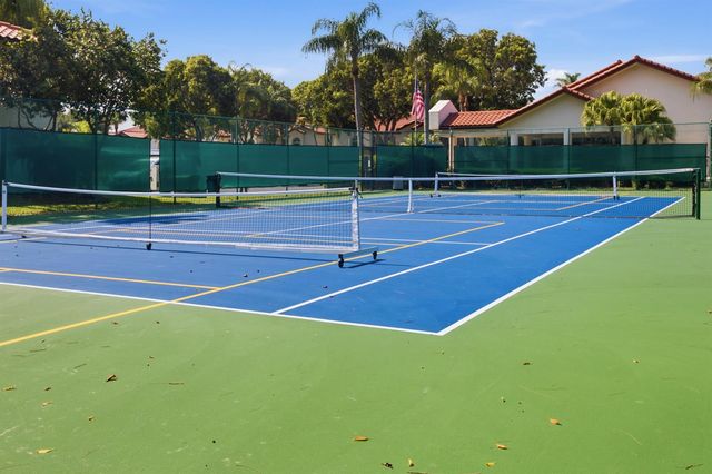 460 NW 67th Street L204, Boca Raton, FL 33487