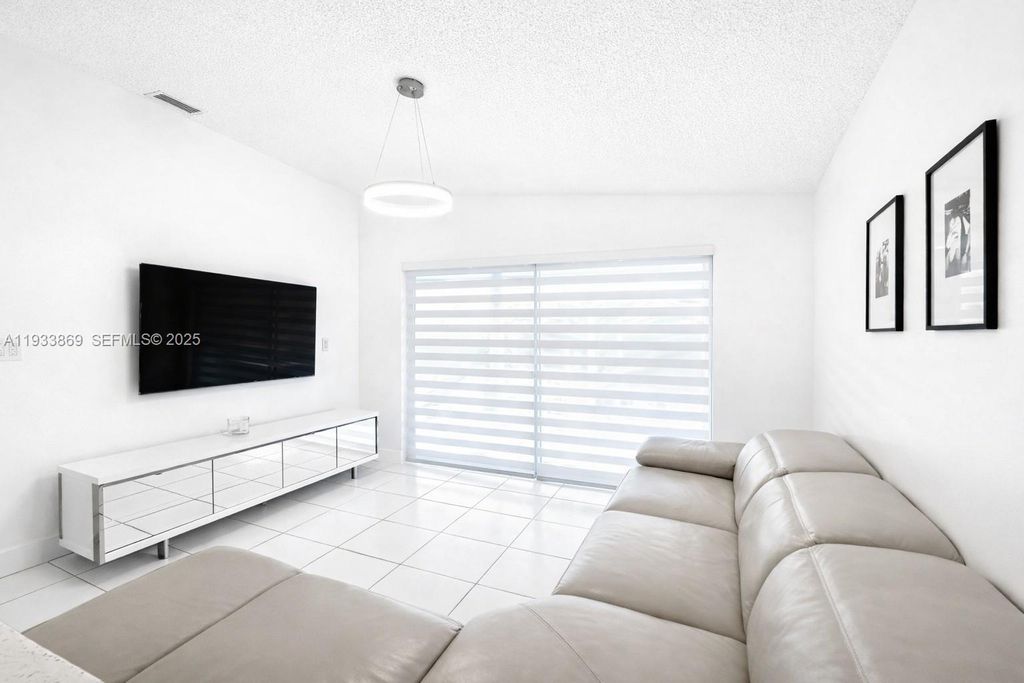 Image 28 of property listing at 17748 SW 145th Ave, Miami, FL 33177