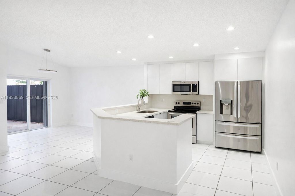 Image 8 of property listing at 17748 SW 145th Ave, Miami, FL 33177