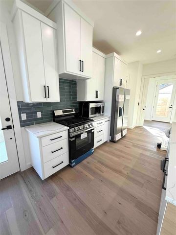 6809 Porter ST A, Austin, TX 78741