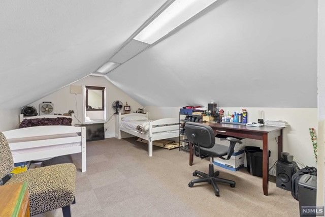 275 Sherman Avenue, Teaneck, NJ 07666