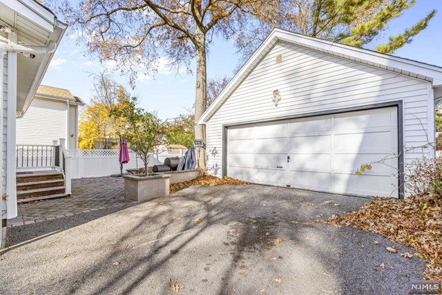 275 Sherman Avenue, Teaneck, NJ 07666