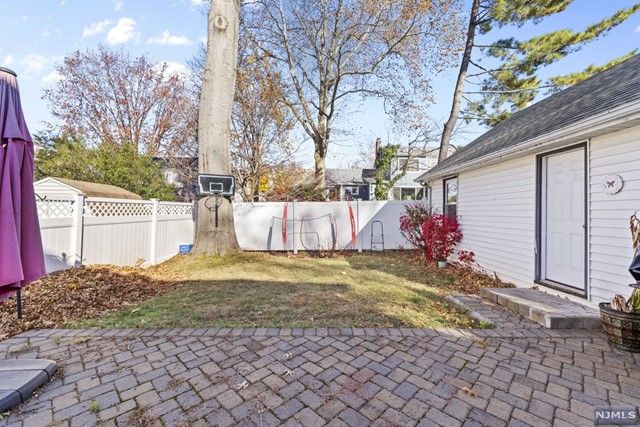 275 Sherman Avenue, Teaneck, NJ 07666