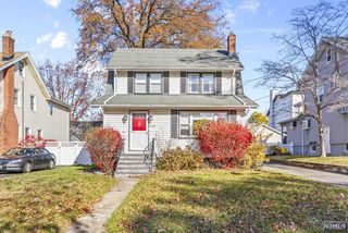 275 Sherman Avenue, Teaneck, NJ 07666