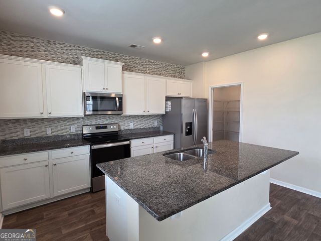 114 Troupe Drive, Savannah, GA 31407
