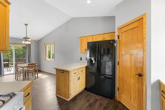 813 Lawrence Parkway, Buffalo, MN 55313