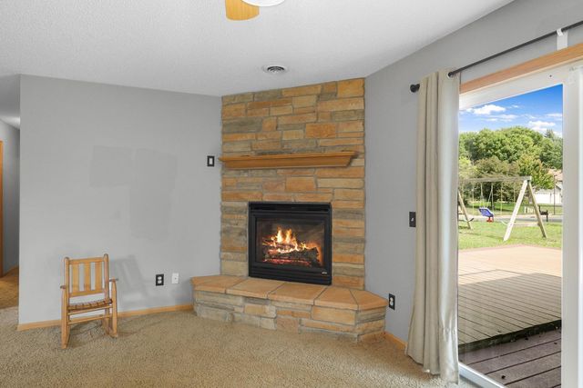813 Lawrence Parkway, Buffalo, MN 55313
