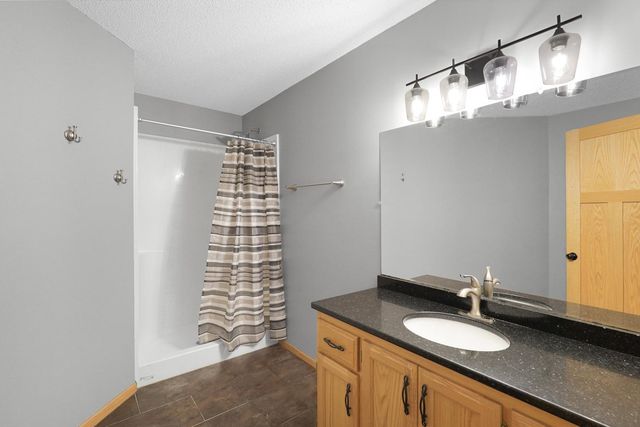 813 Lawrence Parkway, Buffalo, MN 55313