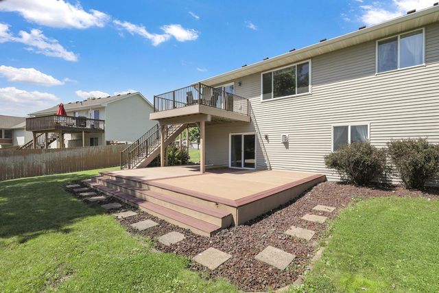 813 Lawrence Parkway, Buffalo, MN 55313