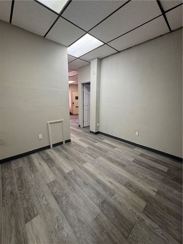 650 Ardmore Blvd, Wilkinsburg, PA 15221