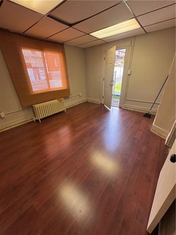 650 Ardmore Blvd, Wilkinsburg, PA 15221