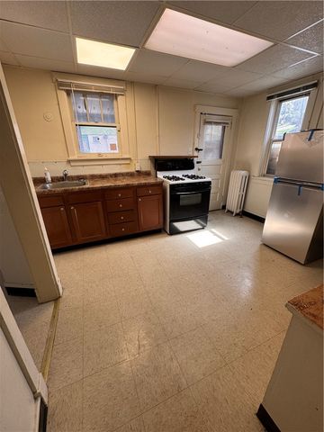 650 Ardmore Blvd, Wilkinsburg, PA 15221