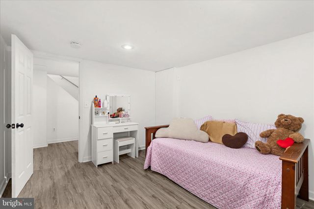 7803 LINTHICUM RD, Pasadena, MD 21122